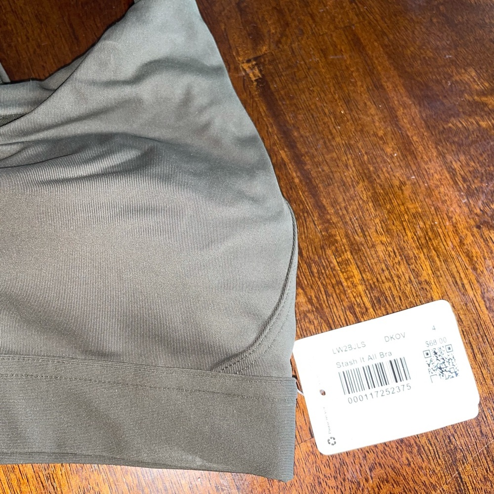 Lululemon Stash it All - Picture 2 of 3